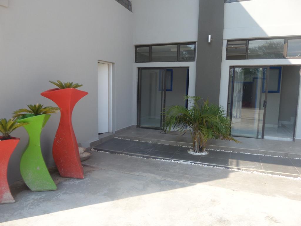 Tshedza Guest House بريتوريا المظهر الخارجي الصورة